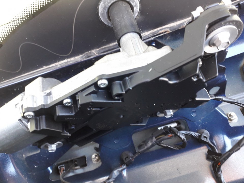 Ford Focus 2006 Aizmugurējā loga slotiņas motors - AIZMUGURE - Thumbnail 2