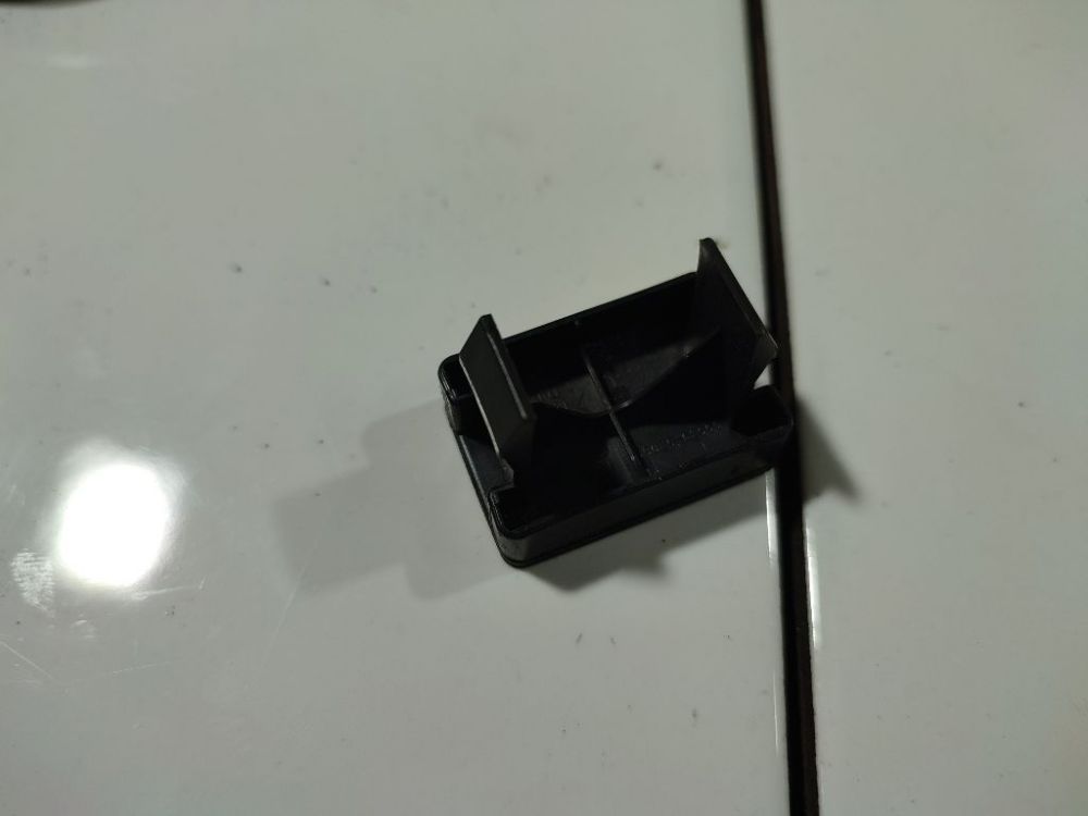 UG92N Toyota Yaris 2008 Interior trim