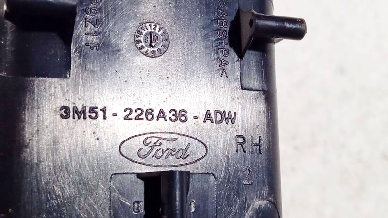 3M51226A36ADW Ford C-MAX 2007 Salona apdare (plastmasas) - Thumbnail 3