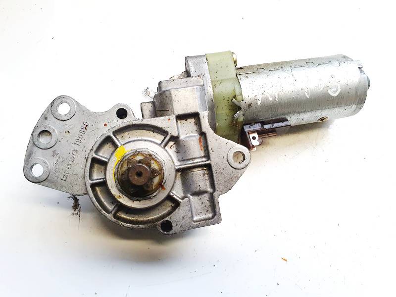 3B0959761Q Audi A6 2001 Seat Motor Regulator - FRONT LEFT