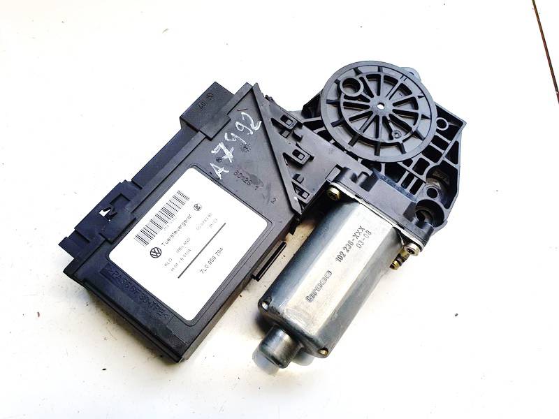 7L0959794 Volkswagen Touareg 2003 Duru lango pakelejo varikliukas G.D. - Thumbnail 3