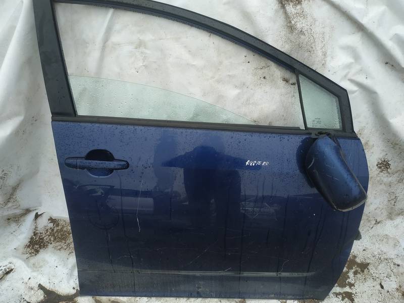 MELYNOS Toyota Corolla Verso 2006 porte avant droite