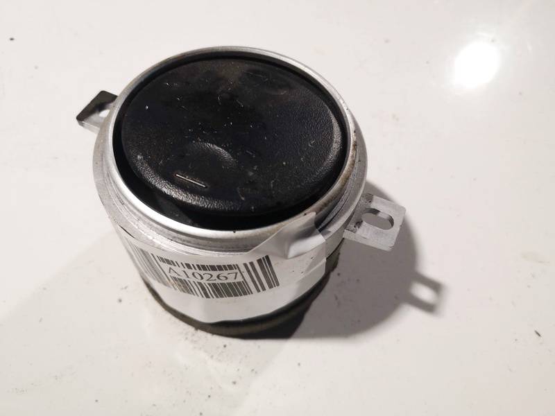 Mitsubishi Outlander 2003 Salono oro groteles