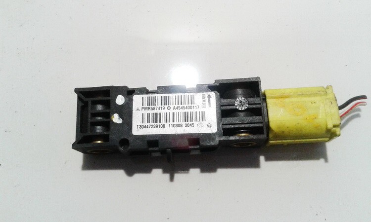 PMR587419 Mitsubishi Colt 2009 Srs Airbag crash sensor