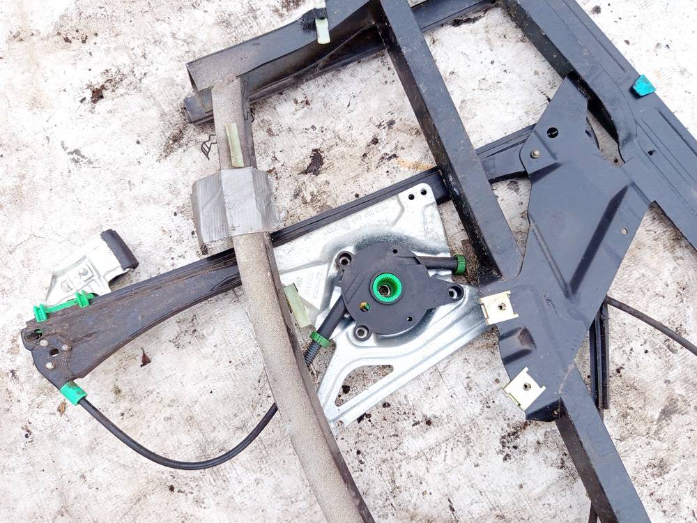 8D0837398C Audi A4 1997 Podnośnik szyby drzwi - PRZEDNIE PRAWE