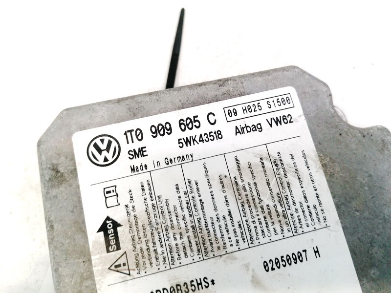 1T0909605C Volkswagen Touran 2005 Airbag crash sensors module - Thumbnail 2