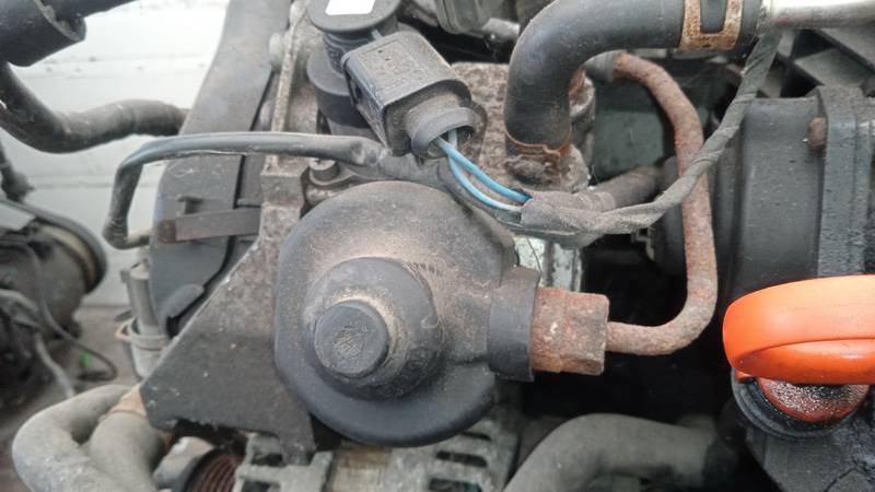 0445010507 Volkswagen Passat 2010 High Pressure Injection Pump - Thumbnail 2