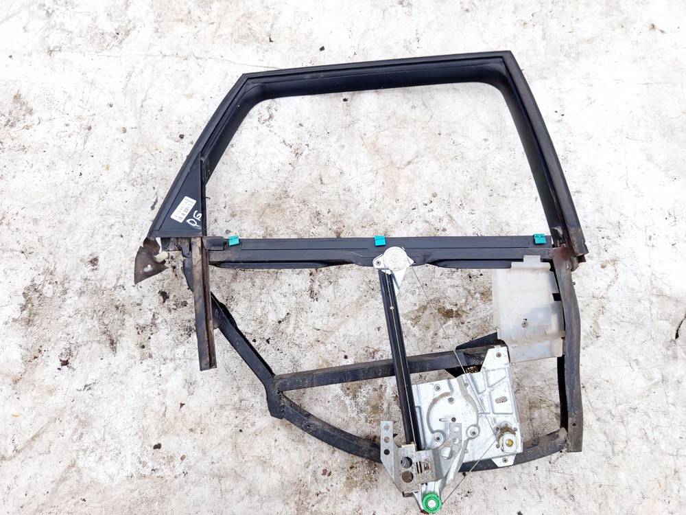 Audi A4 1997 Ościeżnica drzwi - TYLNE PRAWE