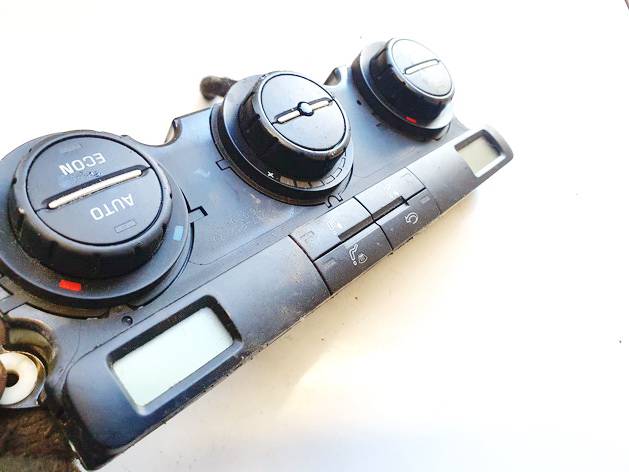 1Z0907044AB Skoda Octavia 2008 Climate Control Panel (heater control switches) - Thumbnail 2