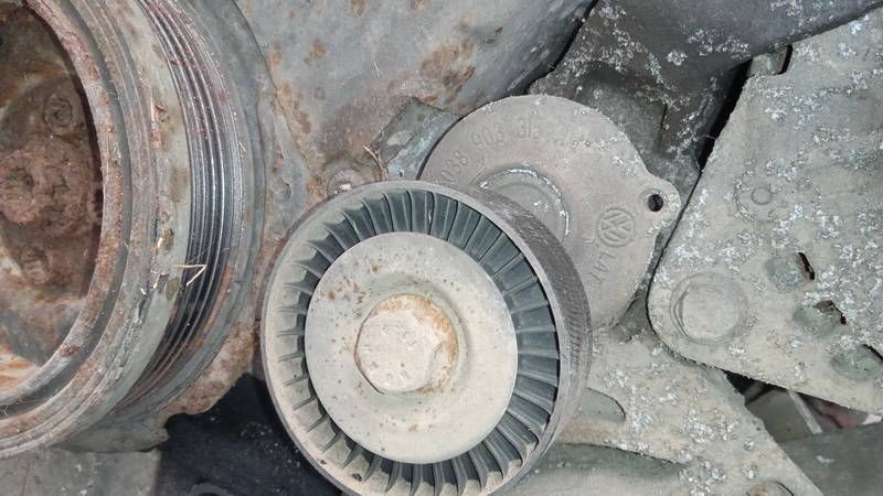 038903315AN Volkswagen Passat 2010 Tensioner Belt (Gates Tensioner Pulley)