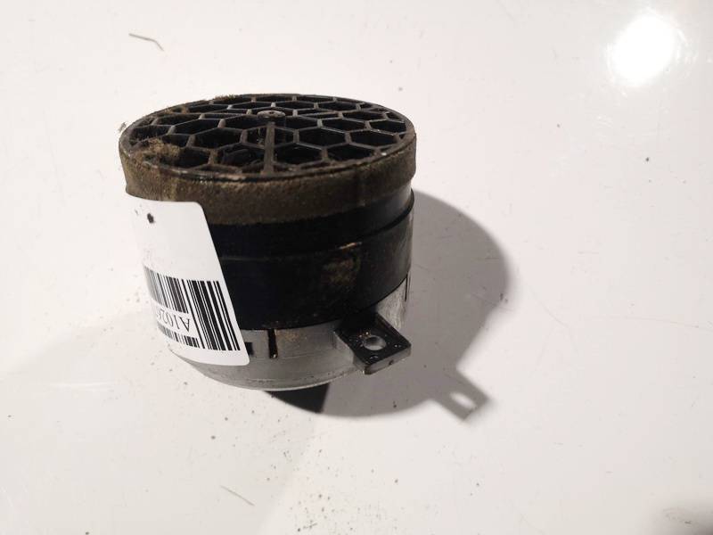 Mitsubishi Outlander 2003 Salono oro groteles - Thumbnail 2