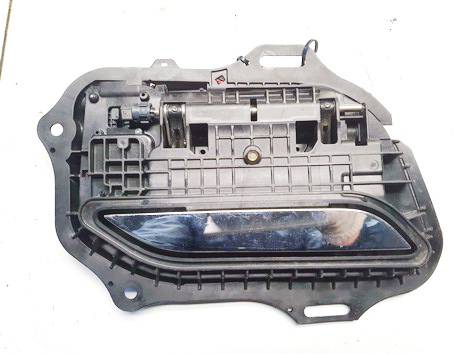 1007729 Tesla Model S 2014 Door Handle Exterior - REAR RIGHT