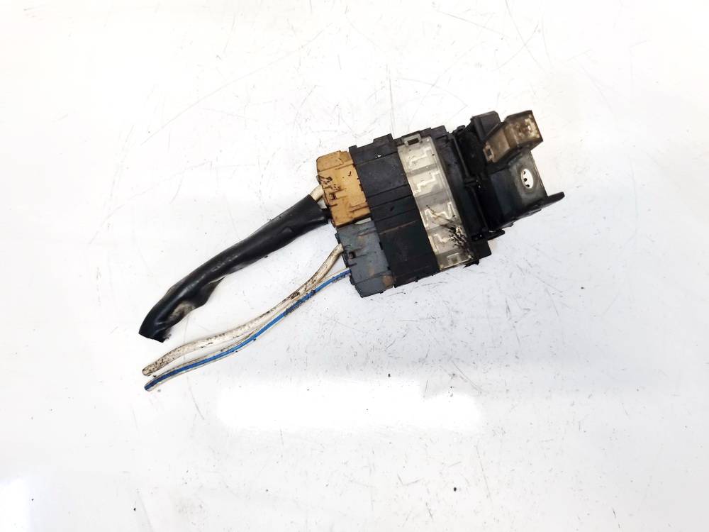 Mazda 5 2006 Boîte à fusibles