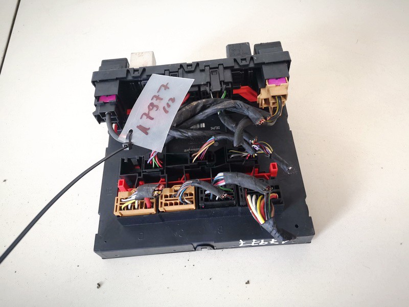 3C0937049J Volkswagen Passat 2005 Fuse box - Thumbnail 2