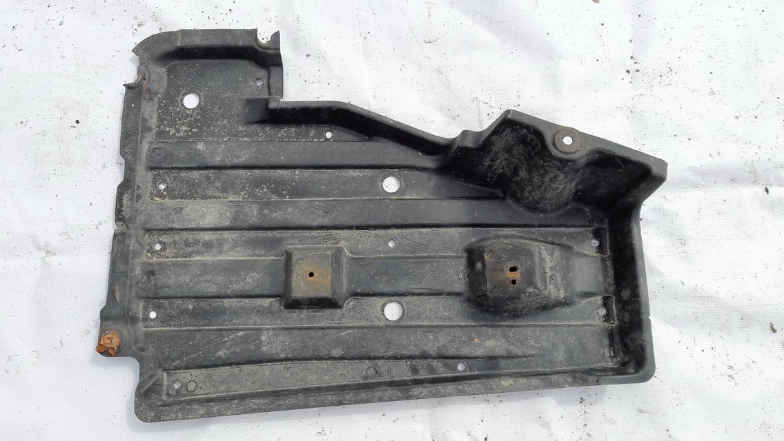 583980F010 Toyota Corolla Verso 2007 Bottom protection