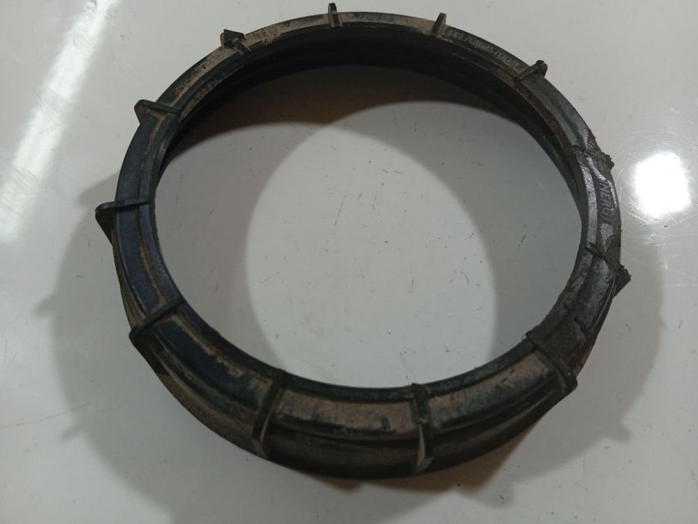 09701687000 Renault Scenic 2000 Pierścień Mocujący Pompy Paliwa