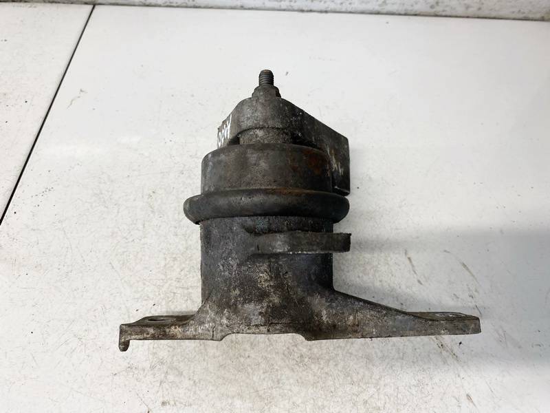 1093A018 Mitsubishi Colt 2004 Variklio pagalves bei Greiciu dezes pagalves