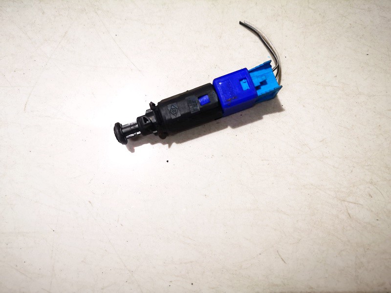 110895 Renault Laguna 2002 Stabdziu zibintu daviklis (rele-varlyte) - Thumbnail 2