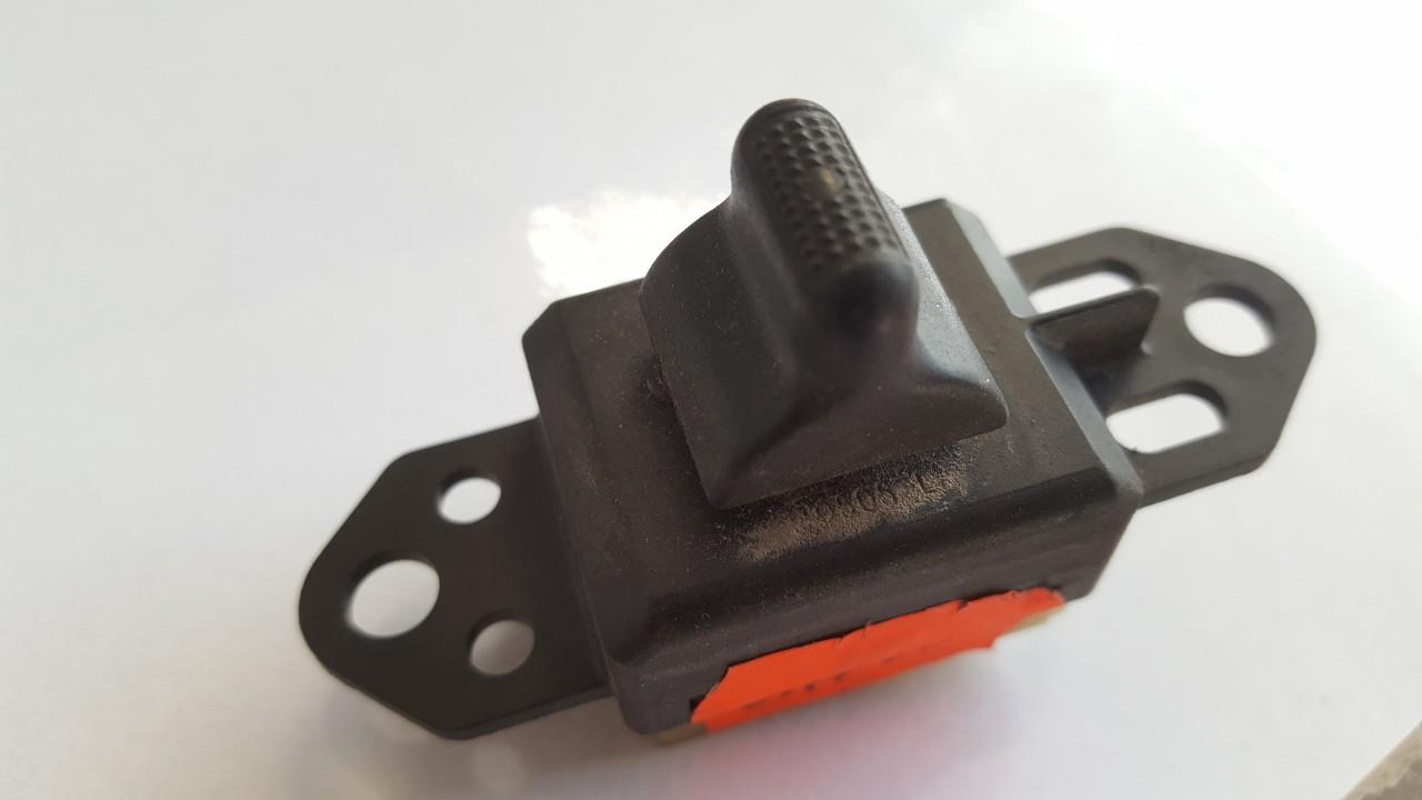 04685727AA Chrysler Voyager 2001 Power window control (Window Regulator-Window Switch)