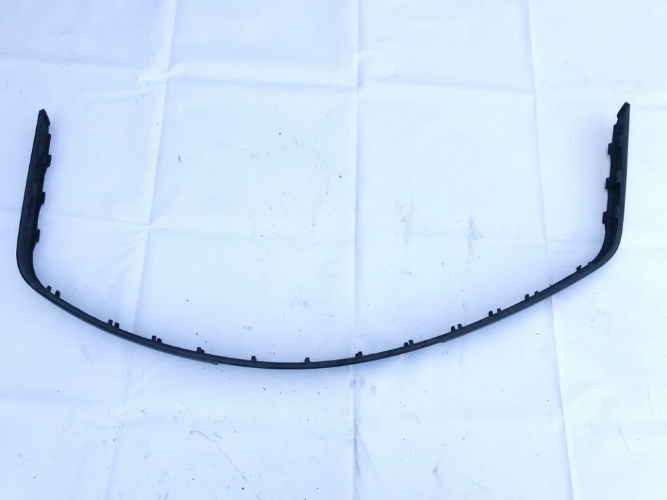 1U0807717 Skoda Octavia 1997 Bumper Molding - FRONT - Thumbnail 2