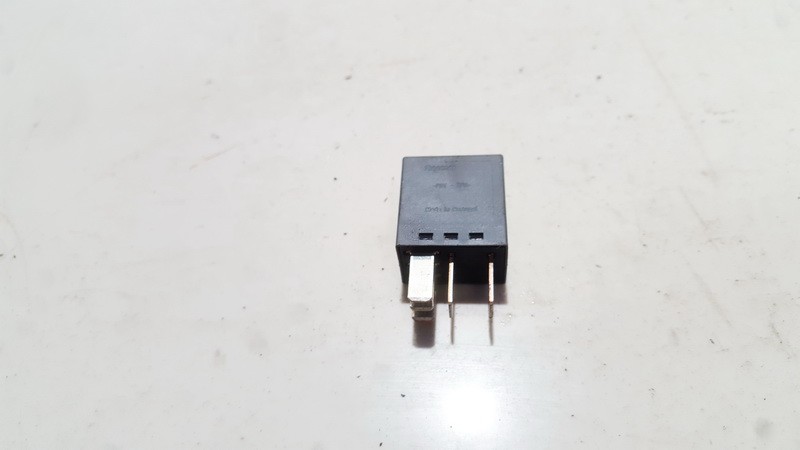 1S4T14B192AA Ford Focus 2004 RELÉ PARA AUTOMÓVIL - Thumbnail 2