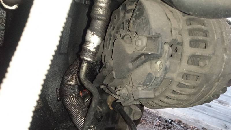 13108596 Opel Vectra 2003 Alternator - Thumbnail 3