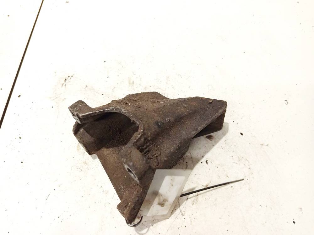 Audi A6 1996 Variklio kronsteinas ir Greiciu dezes kronsteinas - Thumbnail 2