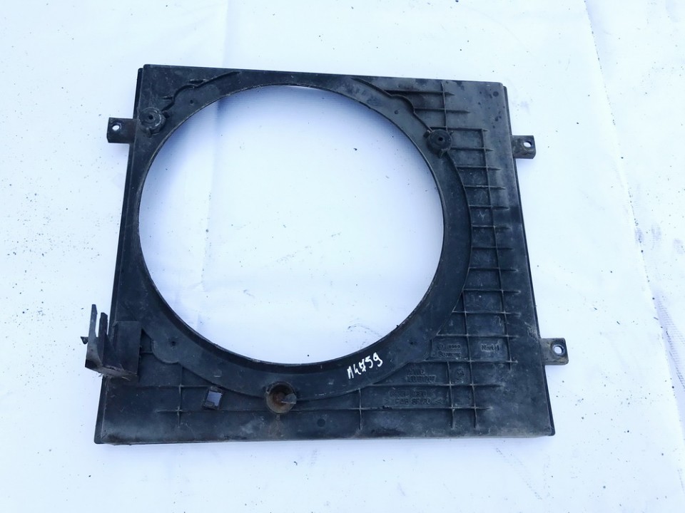 1J0121207 Skoda Octavia 1997 Rama dyfuzora (rama wentylatora)