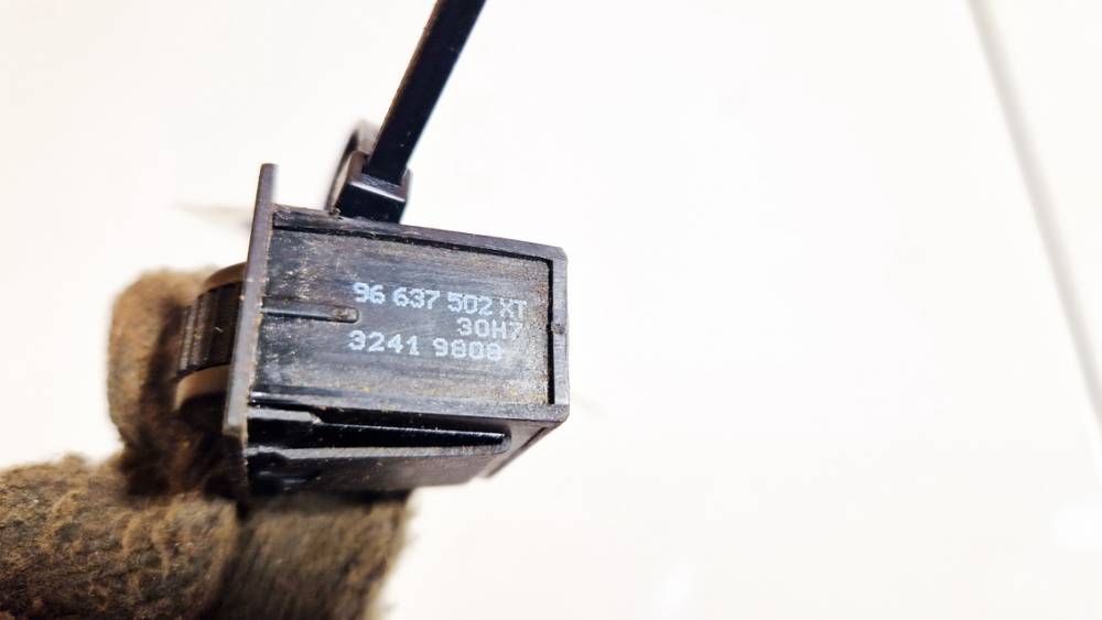 96637502XT Citroen C4 Picasso 2008 Sēdekļu apsildes poga - Thumbnail 3