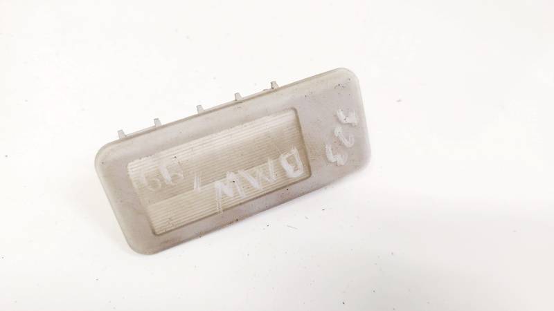 140929 BMW 3-Series 2002 Interior lighting