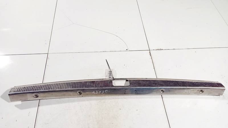 4B9.864.483 Audi A6 2000 Bagazines vidine apdaila prie spynos - Thumbnail 2