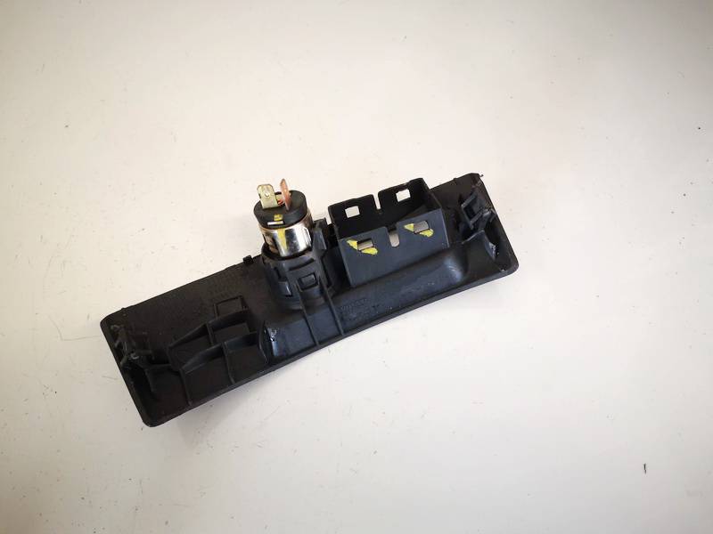 8686026 Volvo V50 2005 Cigarette lighter cover assembly - Thumbnail 2