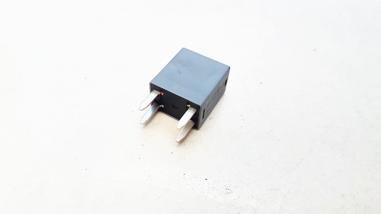 OK2A267740 USED Relay module Kia Sportage 2010 2.0L - EIS00933224 ...