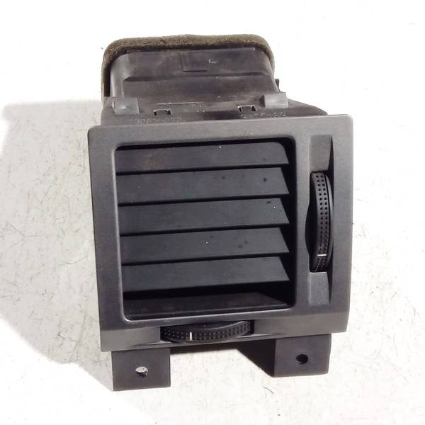 230635620 Opel Signum 2003 ventilation intérieur