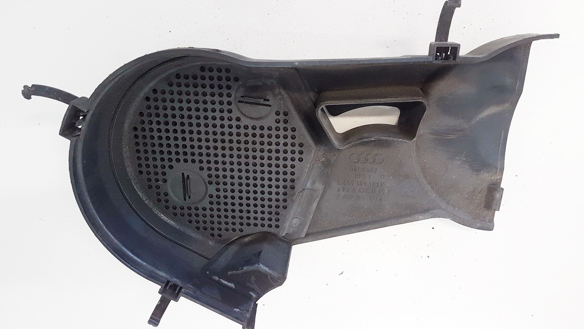 E059109123K Audi A6 2000 Engine Belt Cover (TIMING COVER) - Thumbnail 2