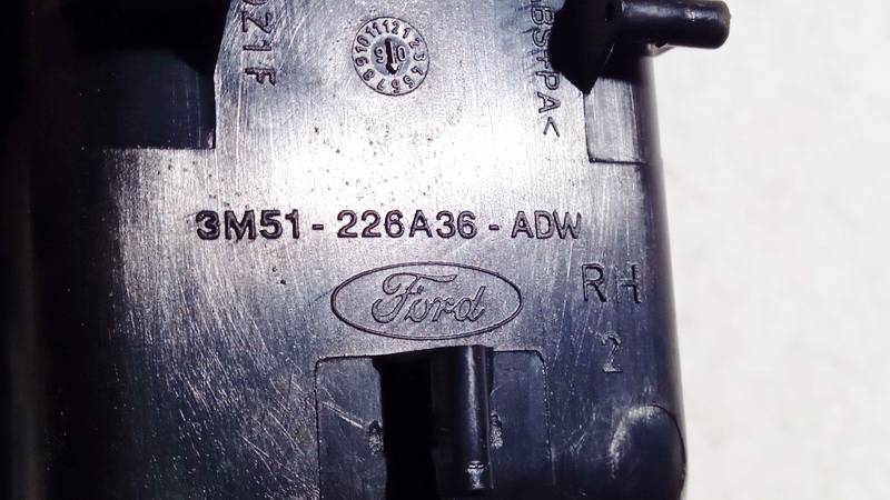 3M51226A36ADW Ford C-MAX 2007 Salona apdare (plastmasas) - Thumbnail 3