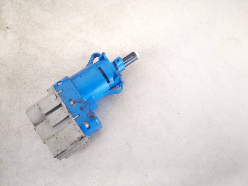 U3NFA Volvo V40 2015 Jarruvalojen anturi - Thumbnail 3