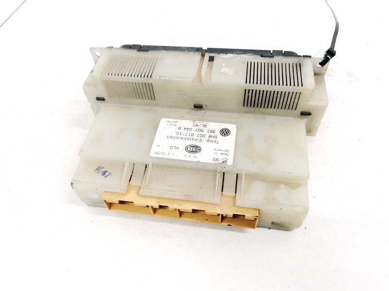 3B1907044B Volkswagen Passat 1999 Climate Control Panel (heater control switches) - Thumbnail 2