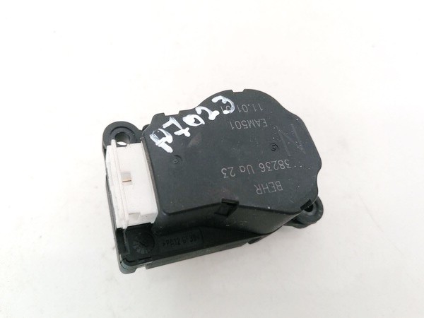 38236UA23 Mercedes-Benz S-CLASS 2000 Peciuko sklendes varikliukas