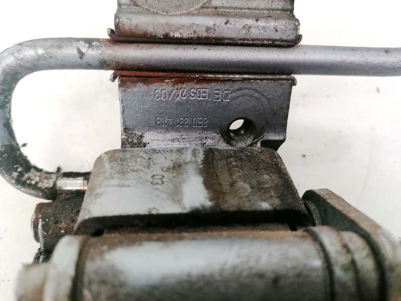 8E0831411B Audi A3 2003 Door Hinge - FRONT - Thumbnail 3