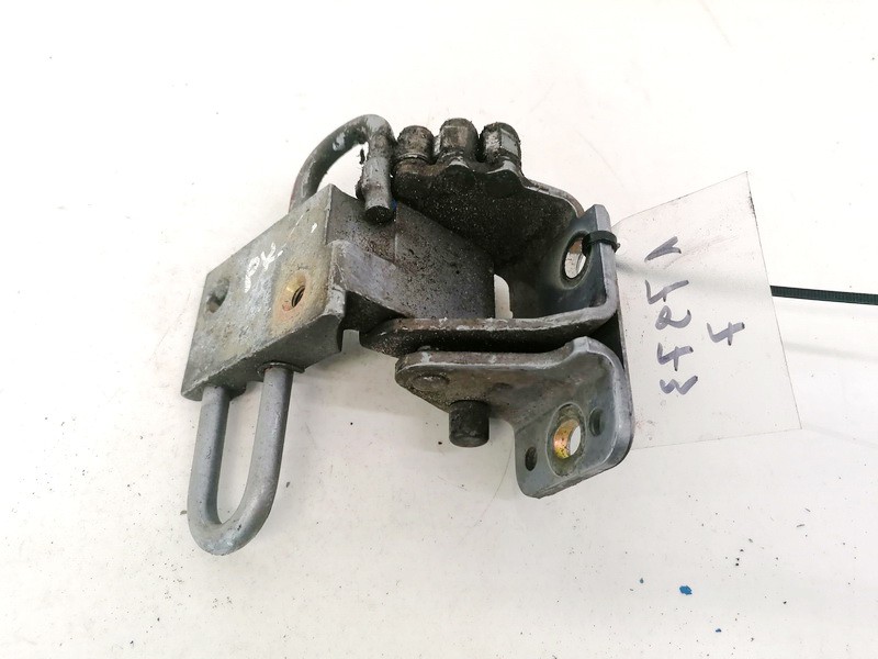 8E0831411B Audi A3 2003 Door Hinge - FRONT