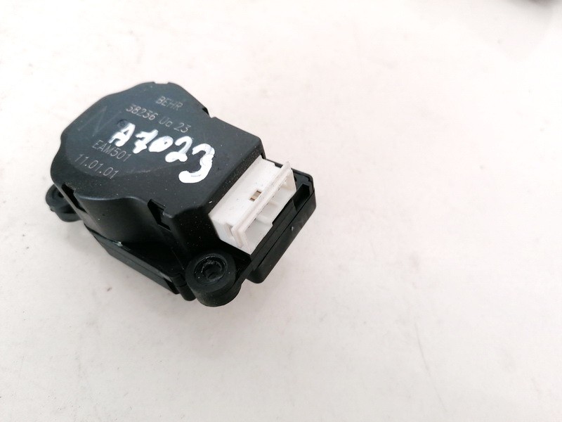 38236UA23 Mercedes-Benz S-CLASS 2000 Peciuko sklendes varikliukas - Thumbnail 2