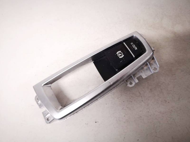 921759401 BMW 5-Series 2013 Rankinio stabdzio mygtukas