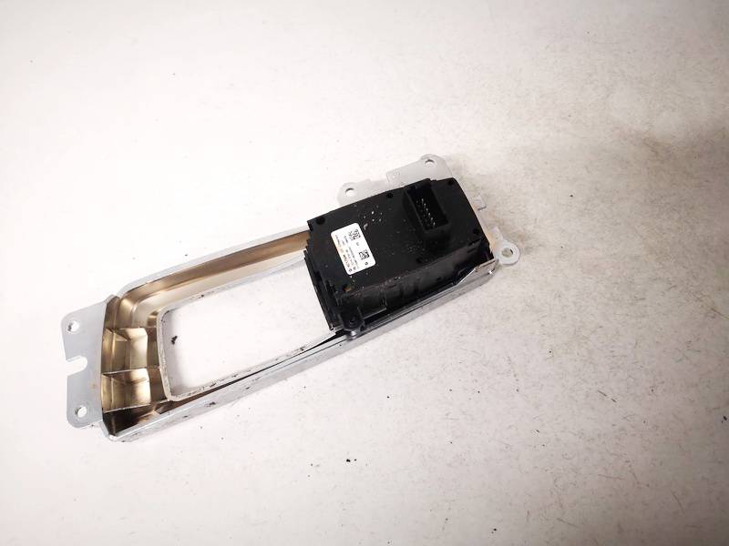 921759401 BMW 5-Series 2013 Interrupteur Frein à Main - Thumbnail 2