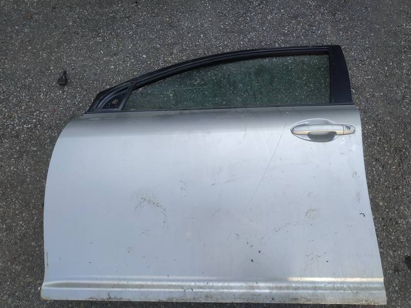 PILKOS Toyota Avensis 2004 Durys P.K.