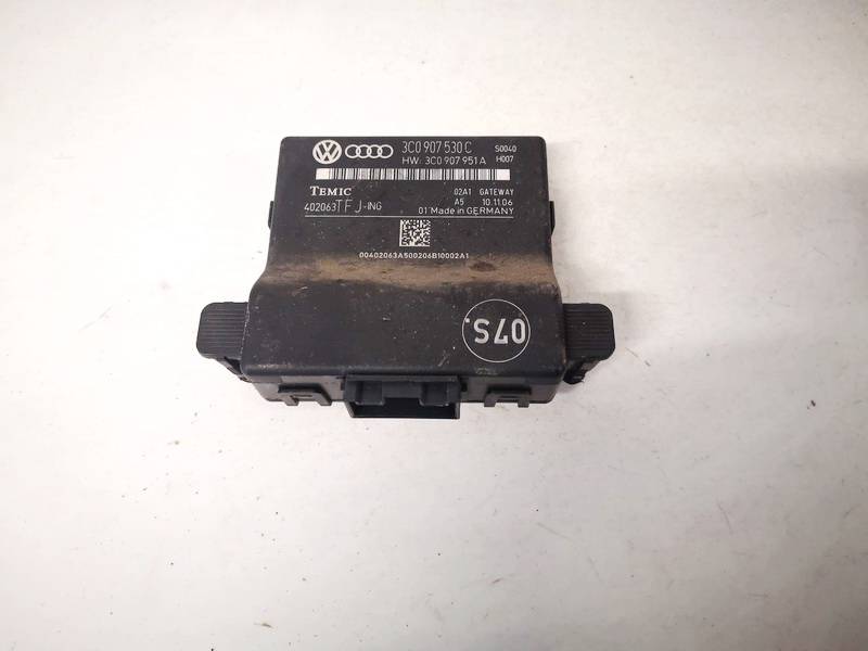 3C0907530C Volkswagen Passat 2007 Door control relay (DOOR CONTROL UNIT MODULE ECU )