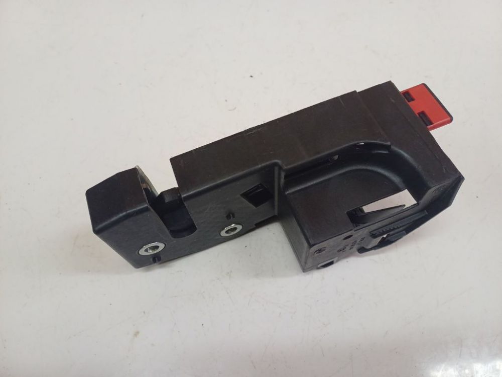 1K0885681E Skoda Octavia 2009 Seat Lock Latch assembly - Thumbnail 2