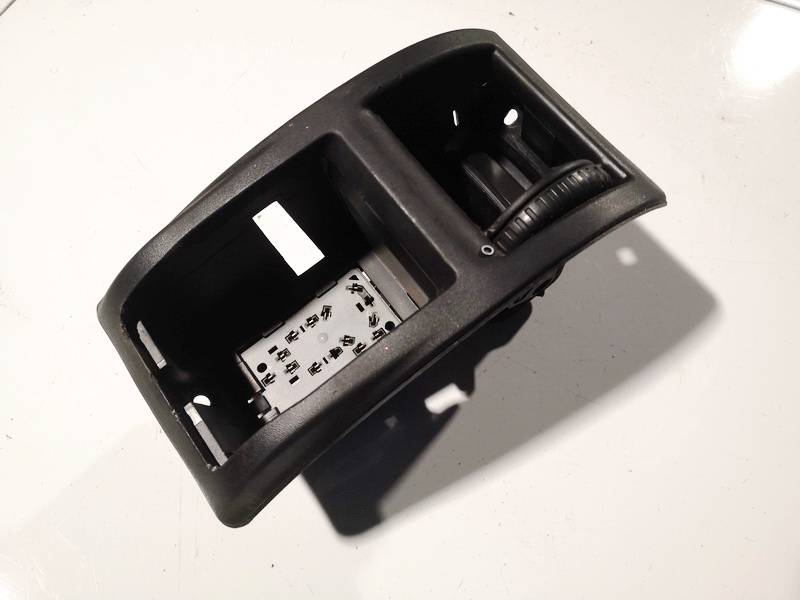 80560336 Opel Astra 2002 Wloty powietrza do kabiny