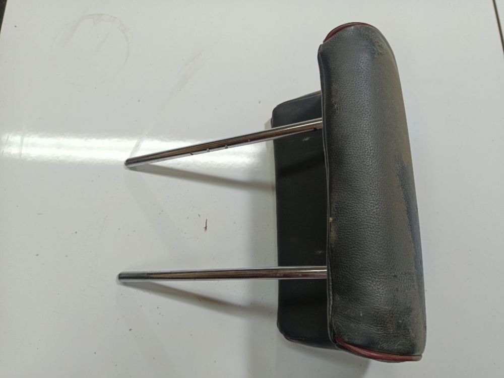 Hyundai Santa Fe 2007 Seat headrest - Thumbnail 2