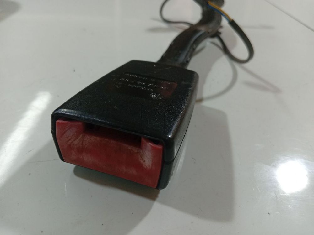 1K4857756F Volkswagen Golf 2004 Boucle Boucle de Ceinture avant droite - Thumbnail 2